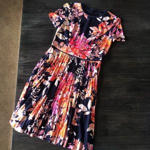 Women’s Dress - Maggy London